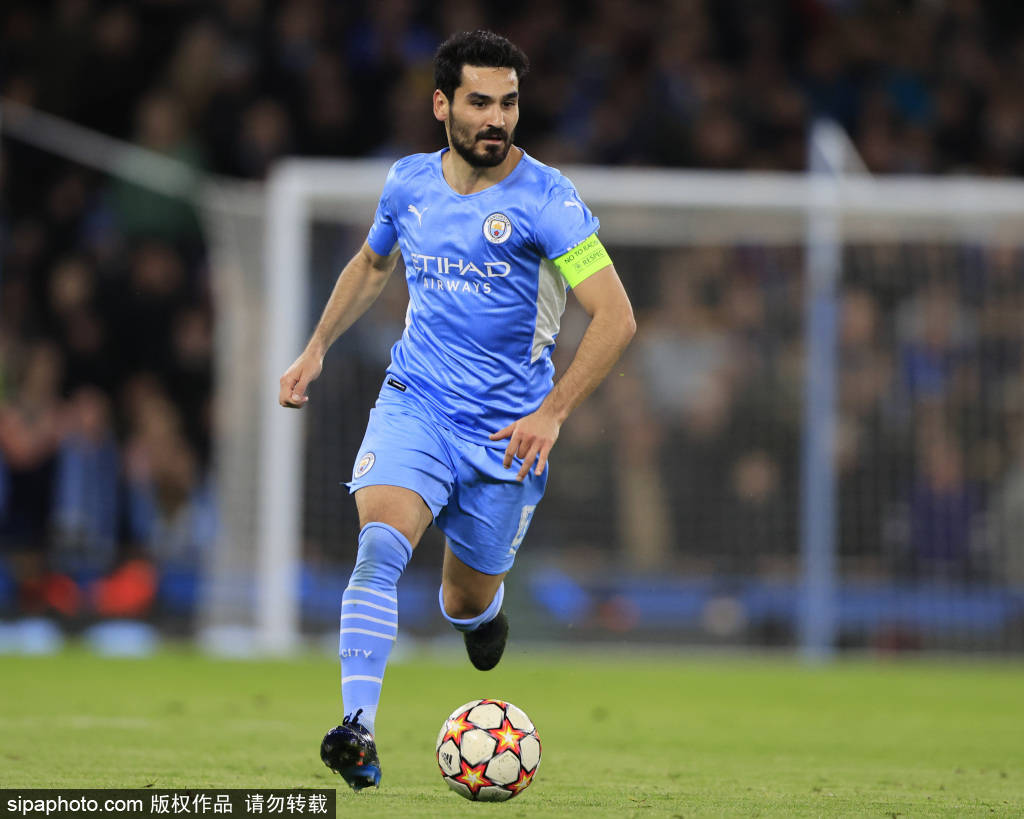 西班牙黄金一代再展实力