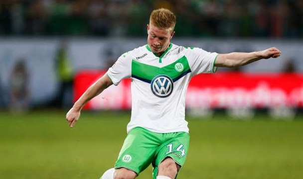 亚马尔：不会去想我是西班牙足球的新旗帜；目前没感到过压力（亚马尔：不认为自己是西班牙足坛新旗手，当下并无压力）