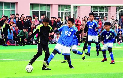 记者：国安厨师将退休，俱乐部将为其举办特殊的“退役”仪式