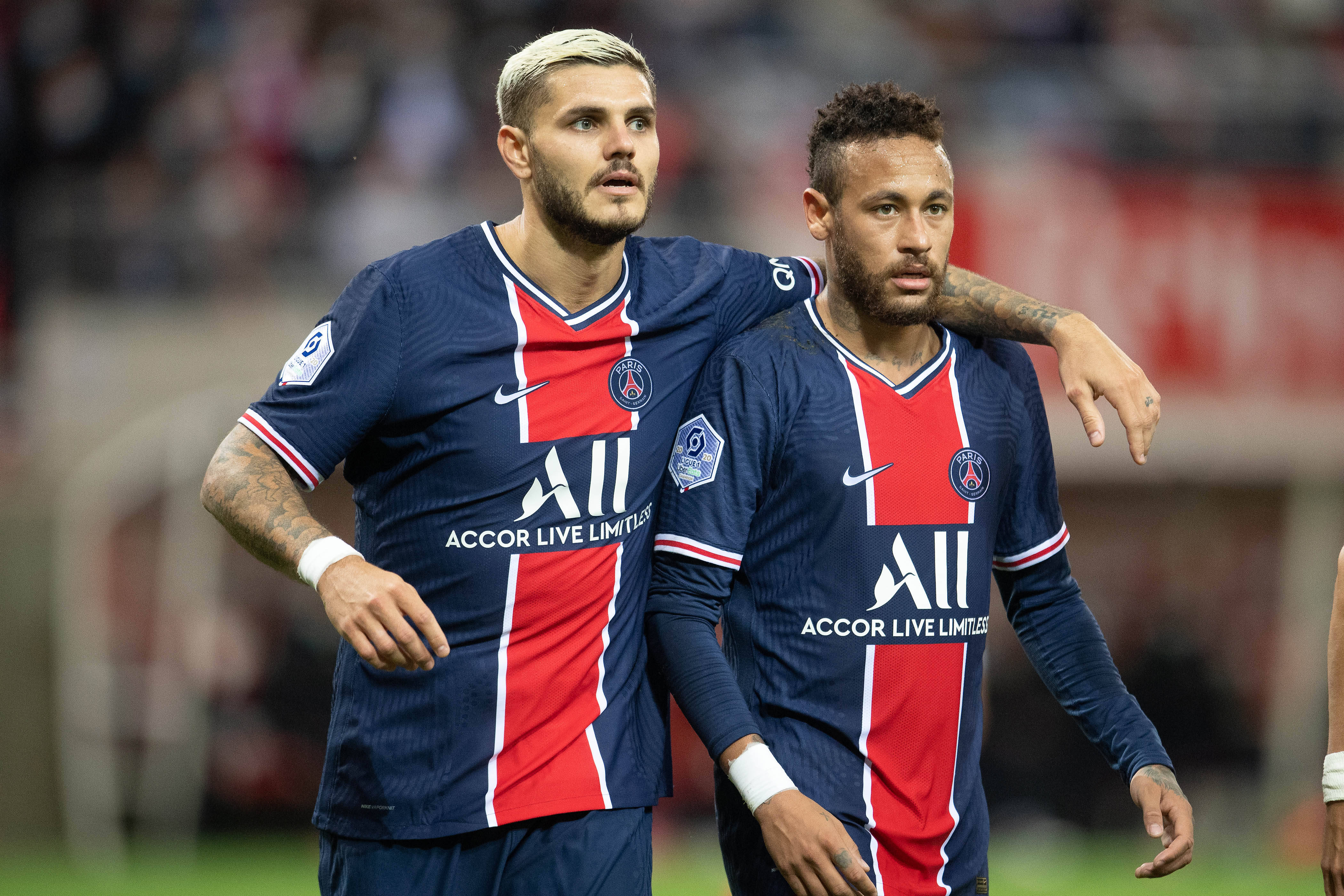 孔蒂：我们过于顾虑且畏首畏尾，这一点必须下大力气改进（孔蒂：我们顾忌太多、缩手缩脚，必须强力纠正）