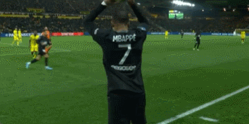 西媒：皇马10名后卫伤了6人，3天后就要对阵曼城